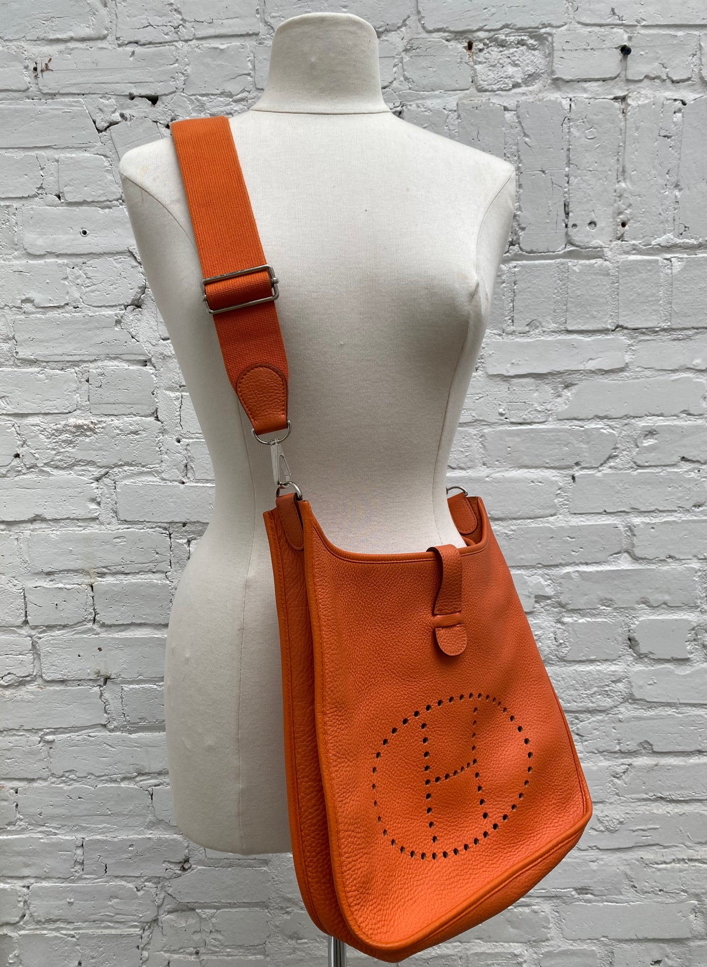 Hermes Evelyne GM Orange Clemence SHW