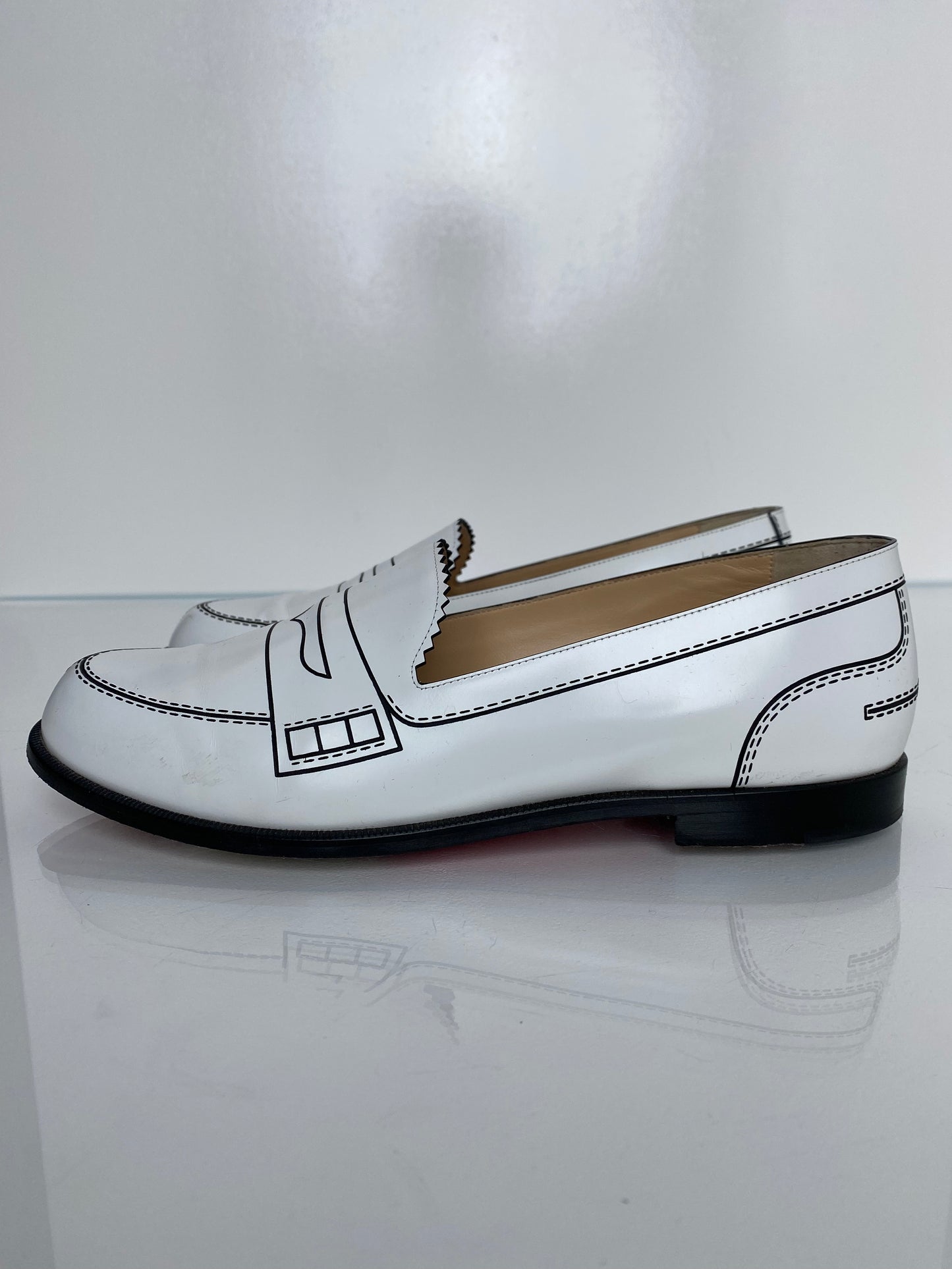 Christian Louboutin White Mocalaureat Tromp L'oeil Loafers, 39