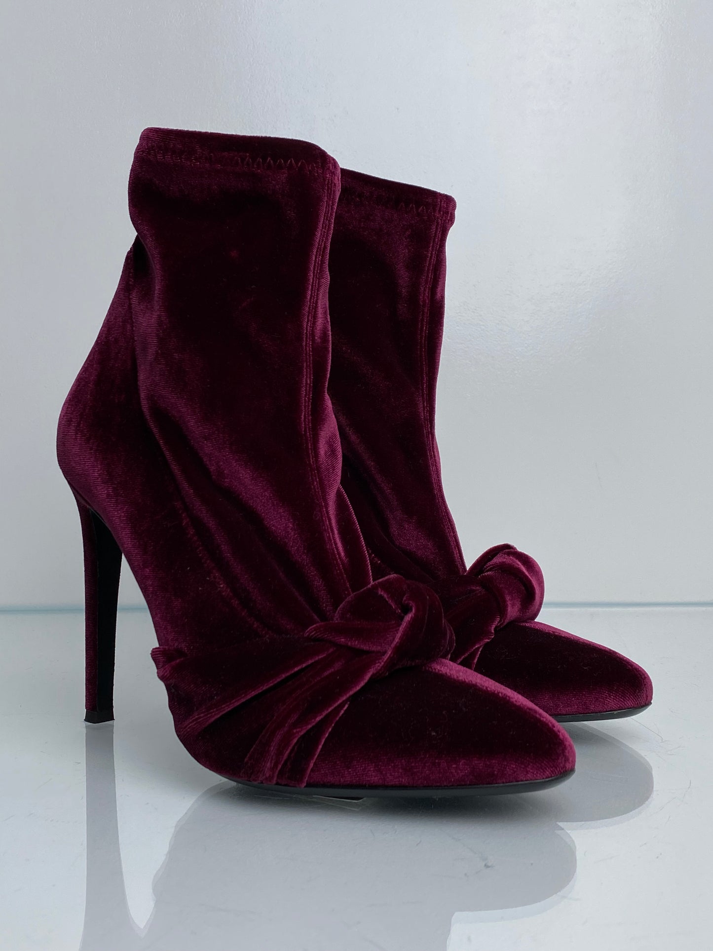 Giuseppe Zanotti Burgundy Ophelia Velvet Knot Heels, 39