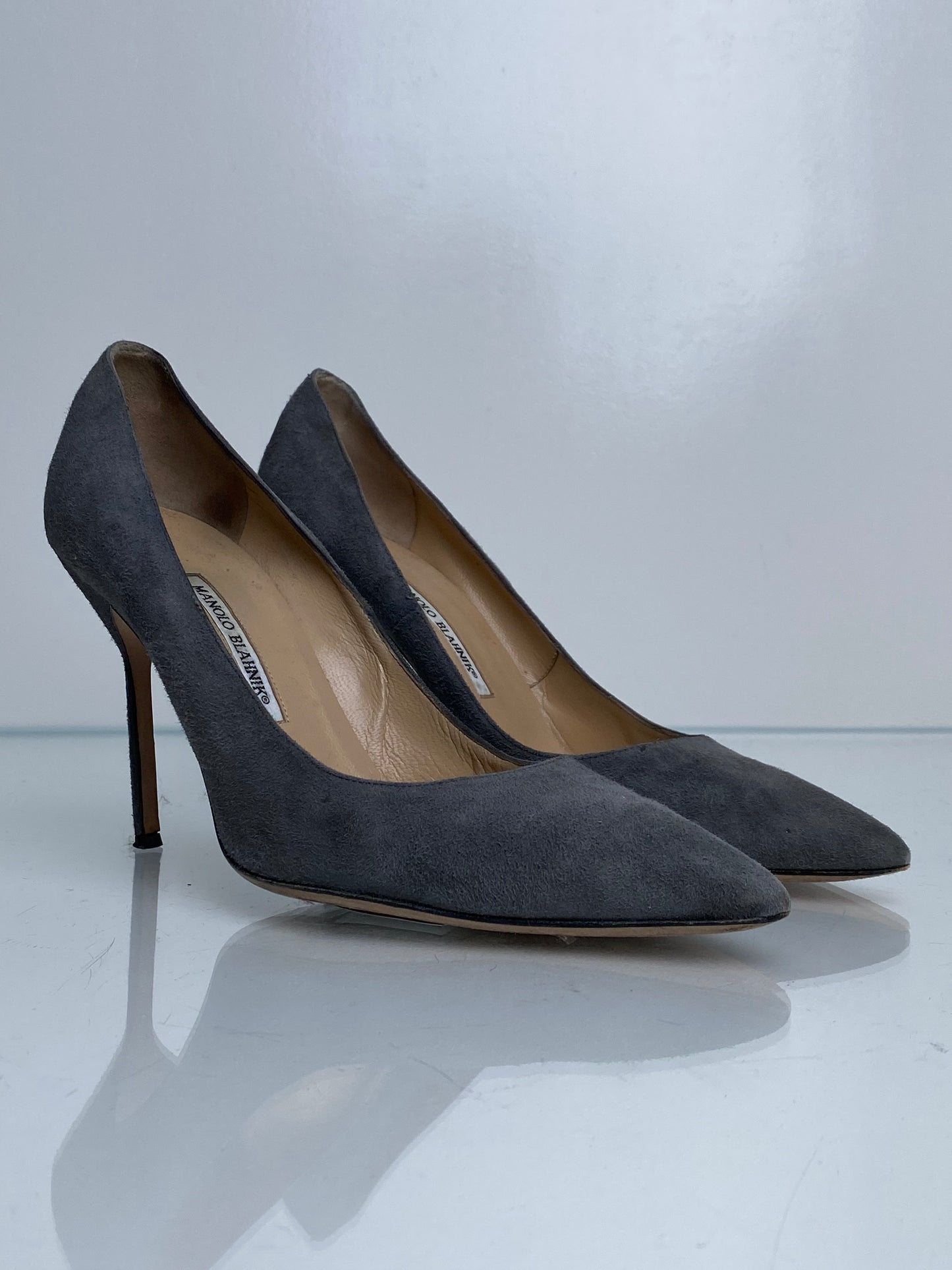Manolo Blahnik Grey Suede Heels, 42