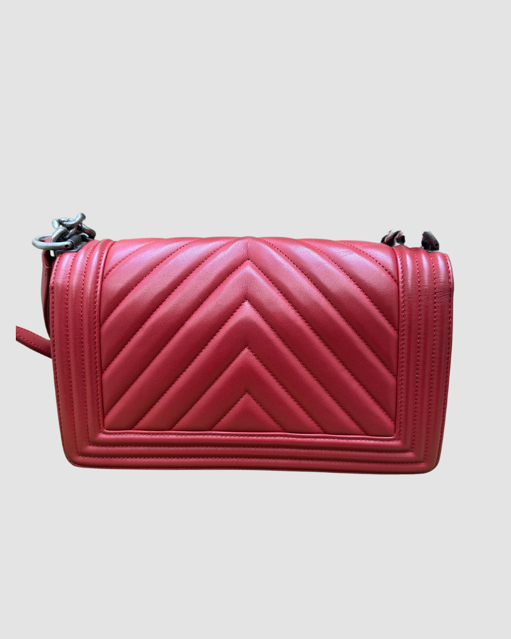 Chanel Red Chevron Lambskin Leather Medium Boy Bag RHW