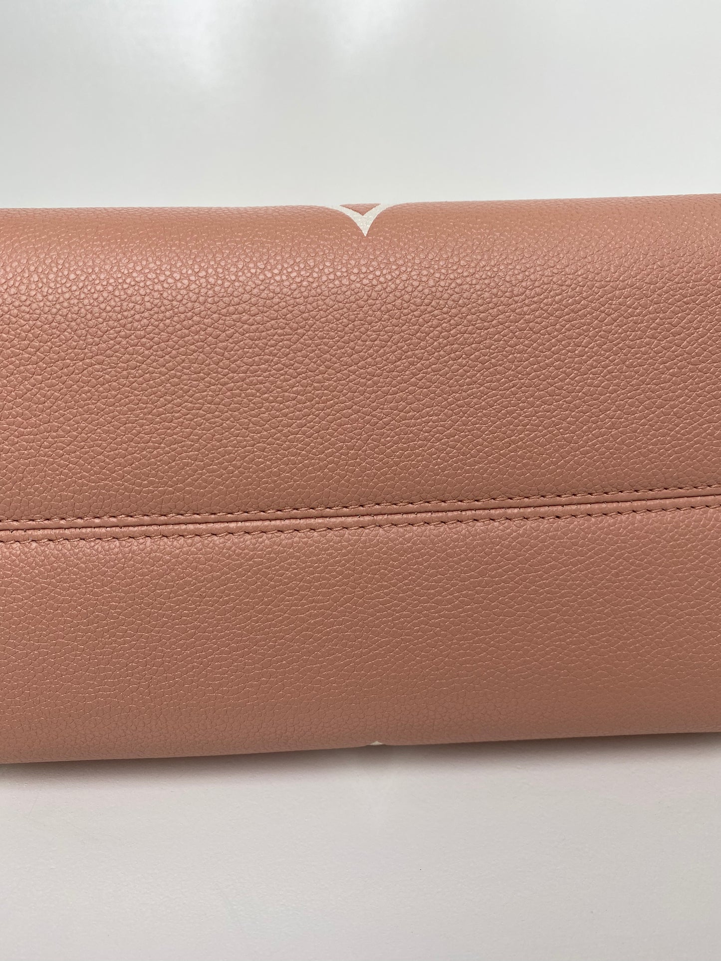 Louis Vuitton Pink Empreinte On The Go MM Bag GHW