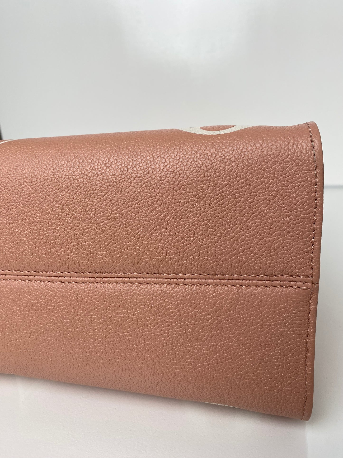 Louis Vuitton Pink Empreinte On The Go MM Bag GHW