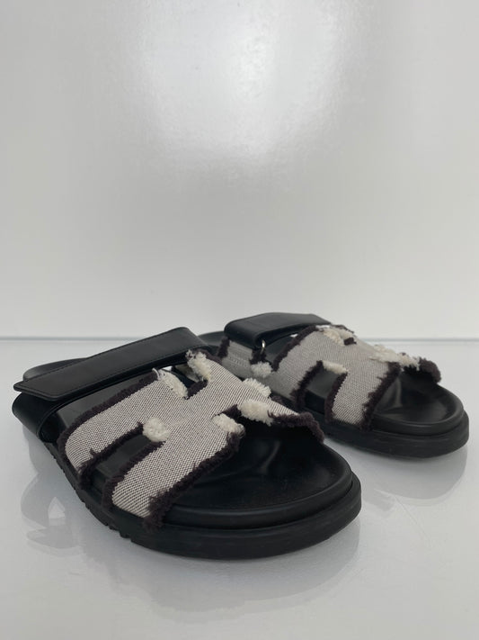 Hermes Black / Prunoir Chypre Techno Sandals, 38