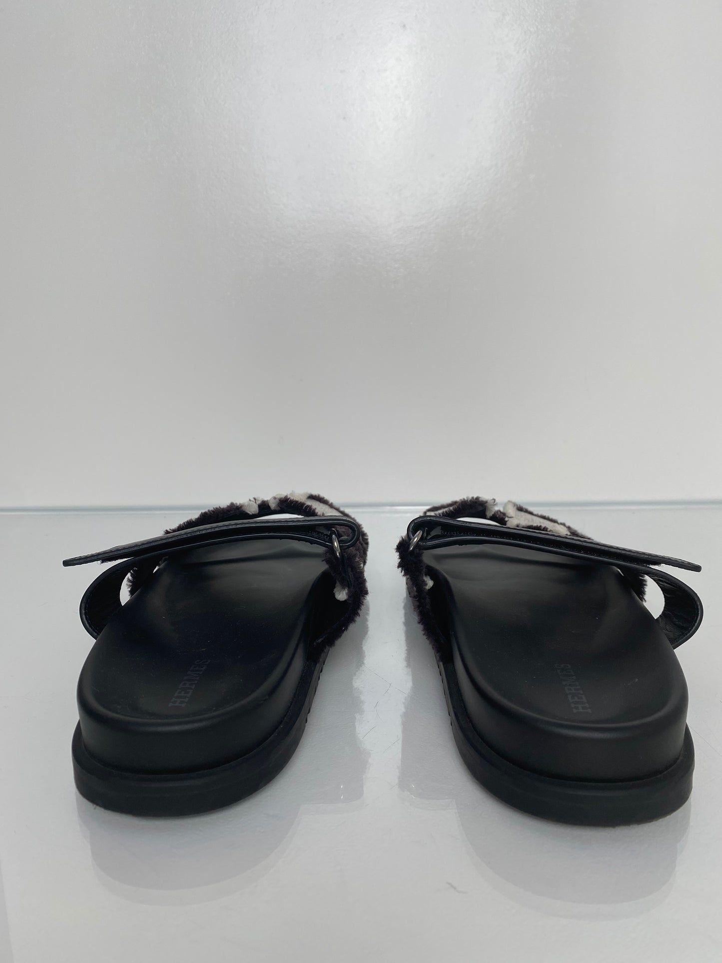 Hermes Black / Prunoir Chypre Techno Sandals, 38