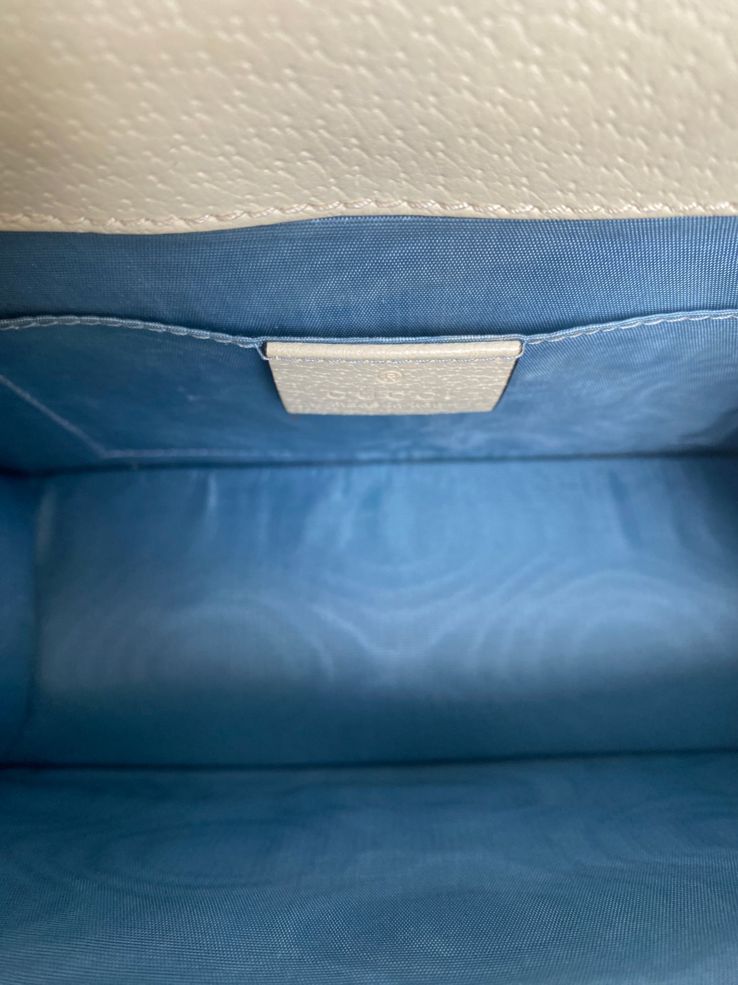 Gucci Cream & Webstripe Bee & Star Sylvie Top Handle Bag GHW