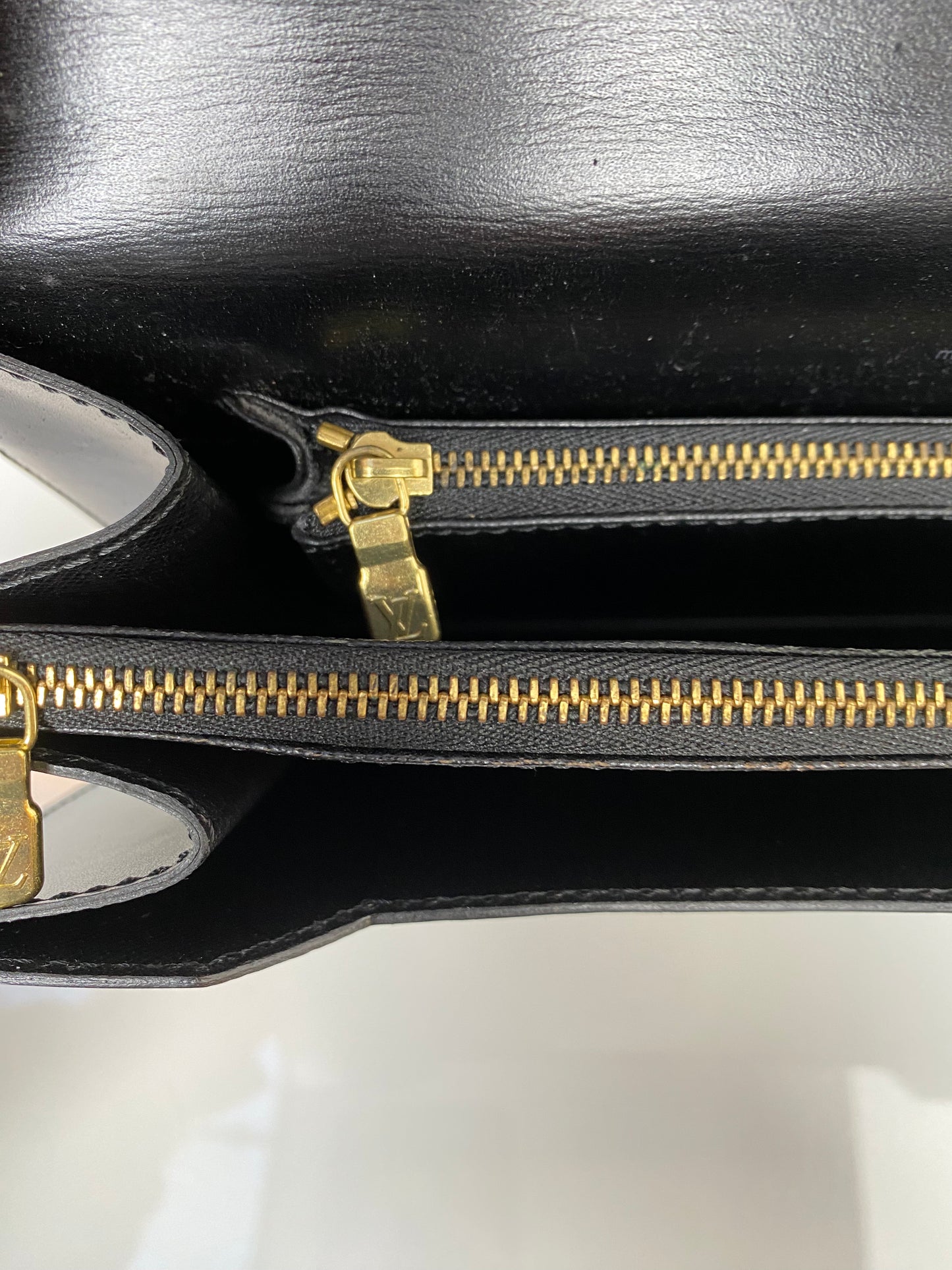 Louis Vuitton Monceau 28 Black Epi Top Handle Bag