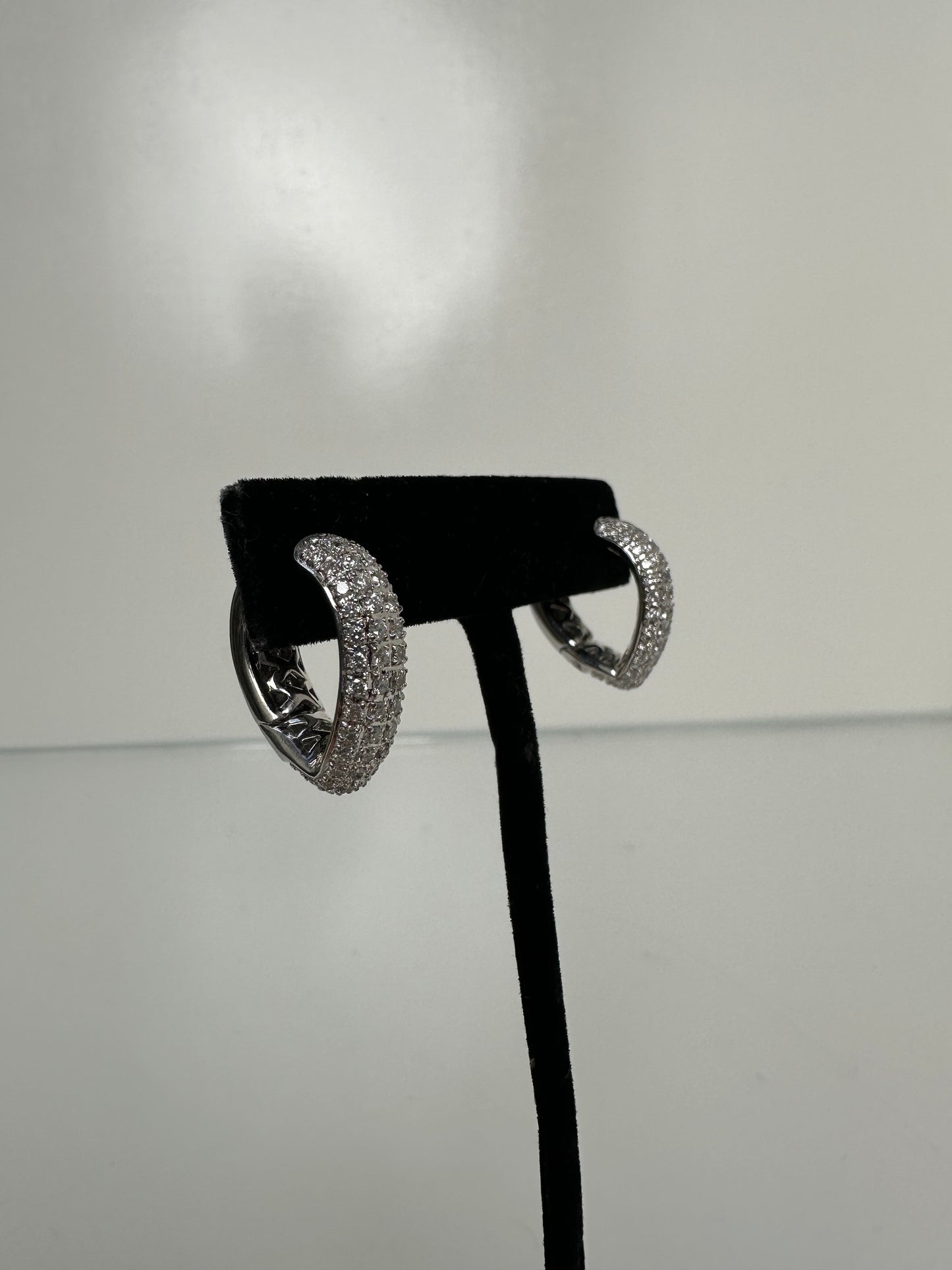 18KW Diamond (1.80 CTW) 'V' Hoop Earrings