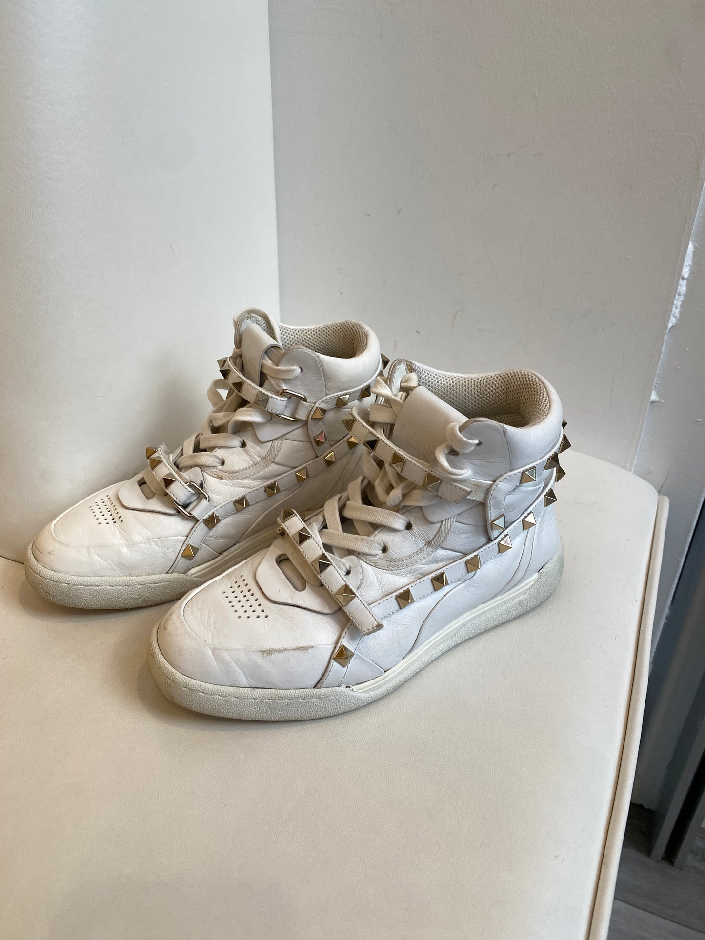 Valentino White Rockstud Hightop Sneakers