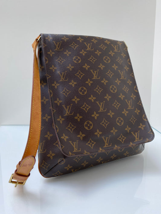 Louis Vuitton Musette Salsa GM