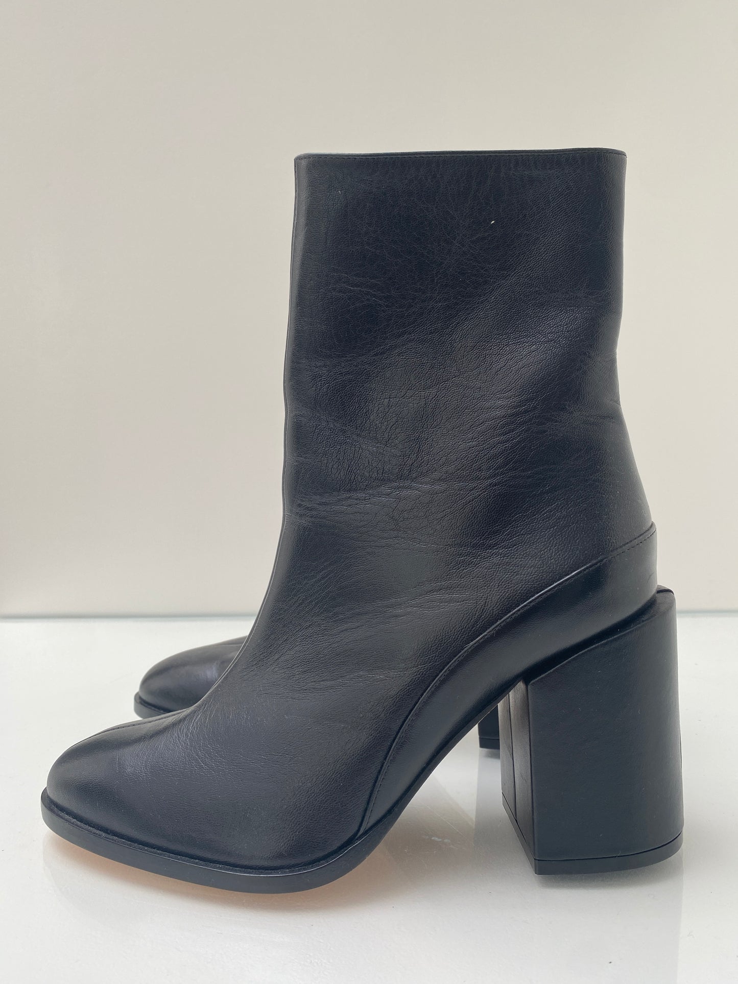 Dear Frances Spirit Boots, Black Leather, Size 38