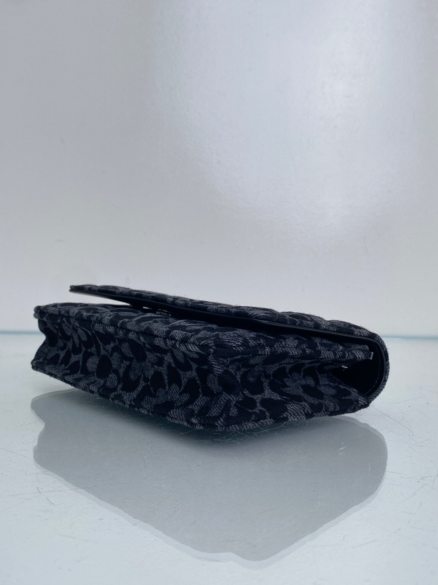 Chanel Denim Floral CC Wallet On Chain Bag RHW