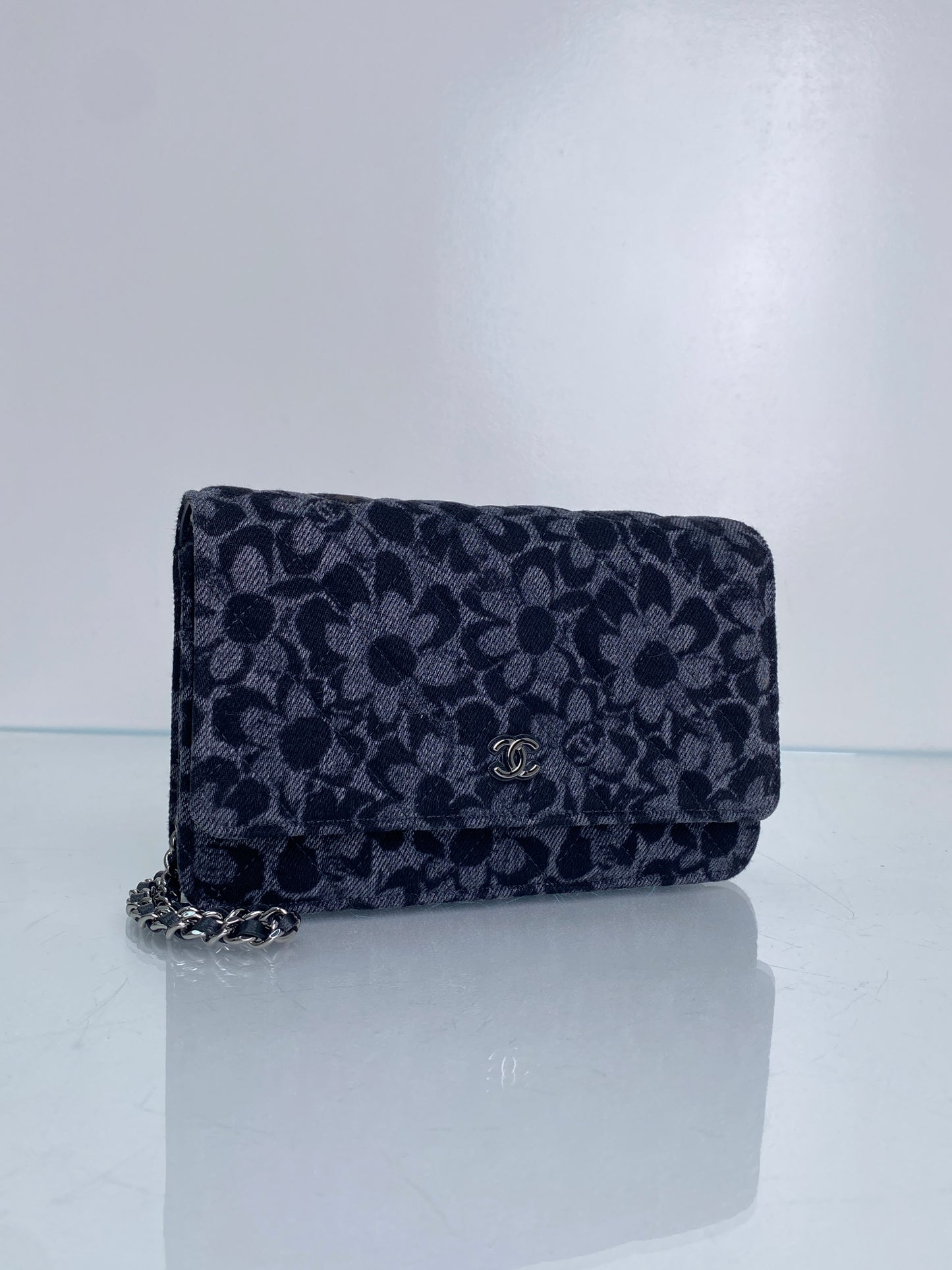 Chanel Denim Floral CC Wallet On Chain Bag RHW