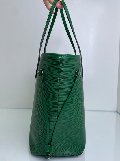 Louis Vuitton Green Epi Leather Neverfull MM Bag SHW