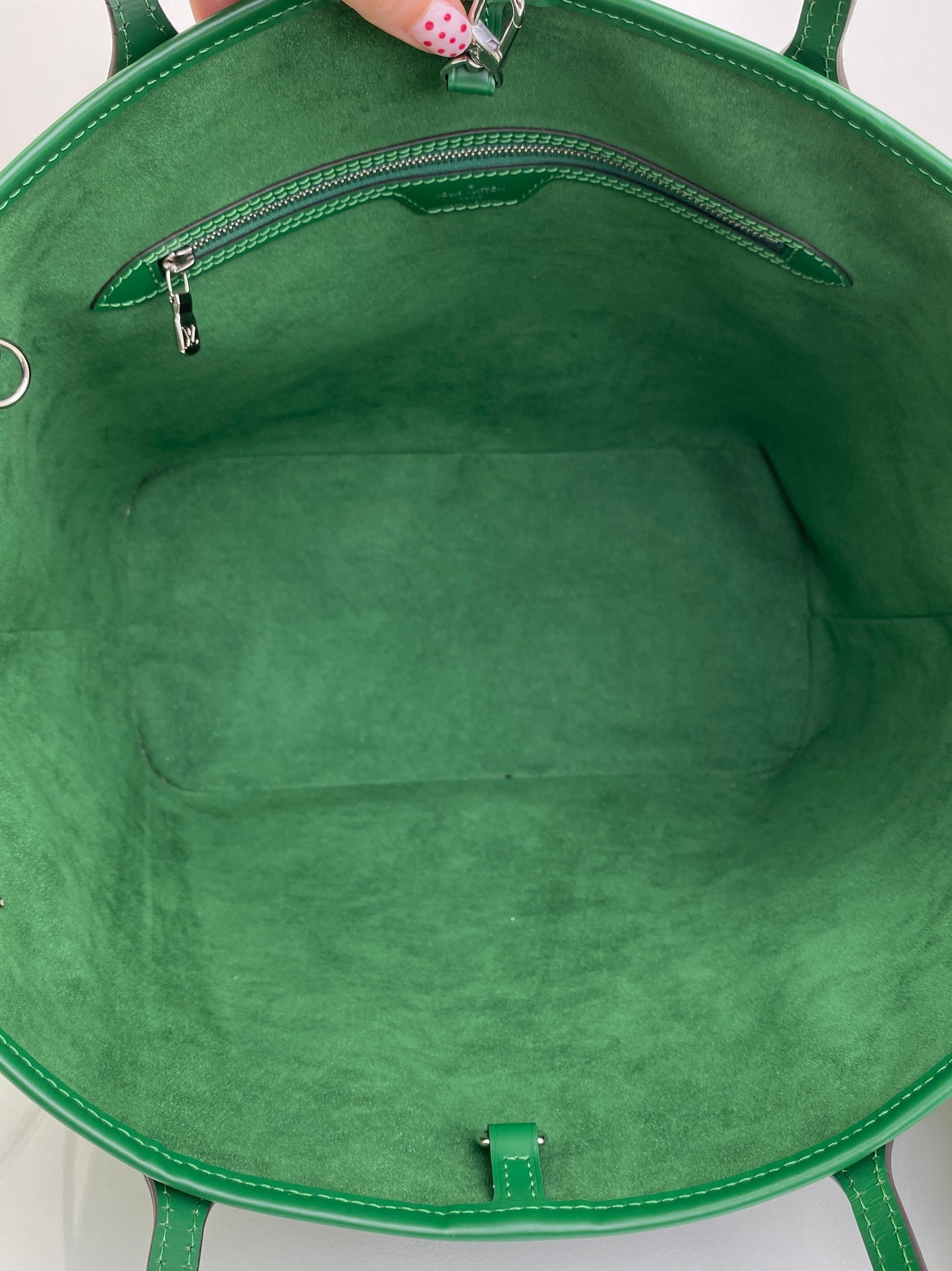 Louis Vuitton Green Epi Leather Neverfull MM Bag SHW