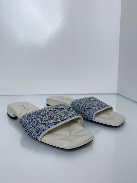 Prada Bicolor Logo Jacquard Slides 41