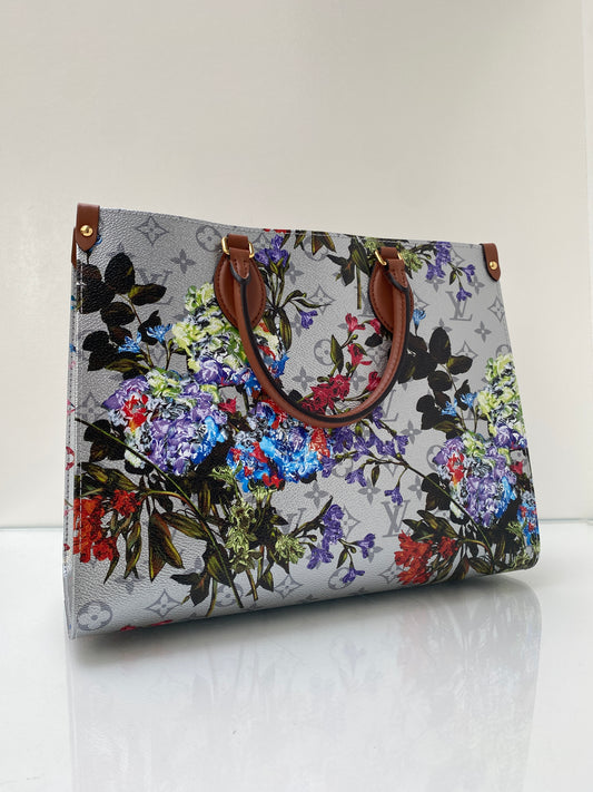 Louis Vuitton Silver Metallic Floral On the Go MM