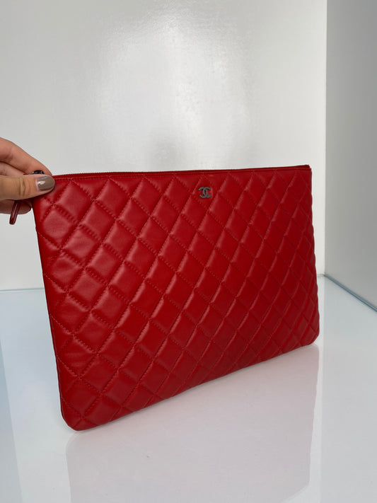 Chanel Red Quilted Lambskin O Case Clutch RHDW