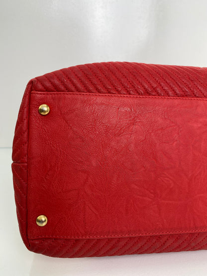 Chanel Red Chevron Lambskin Leather Shoulder Tote GHW
