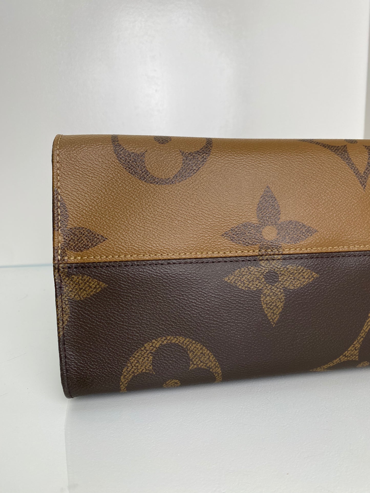 Louis Vuitton Giant Reverse Monogram On The Go GM