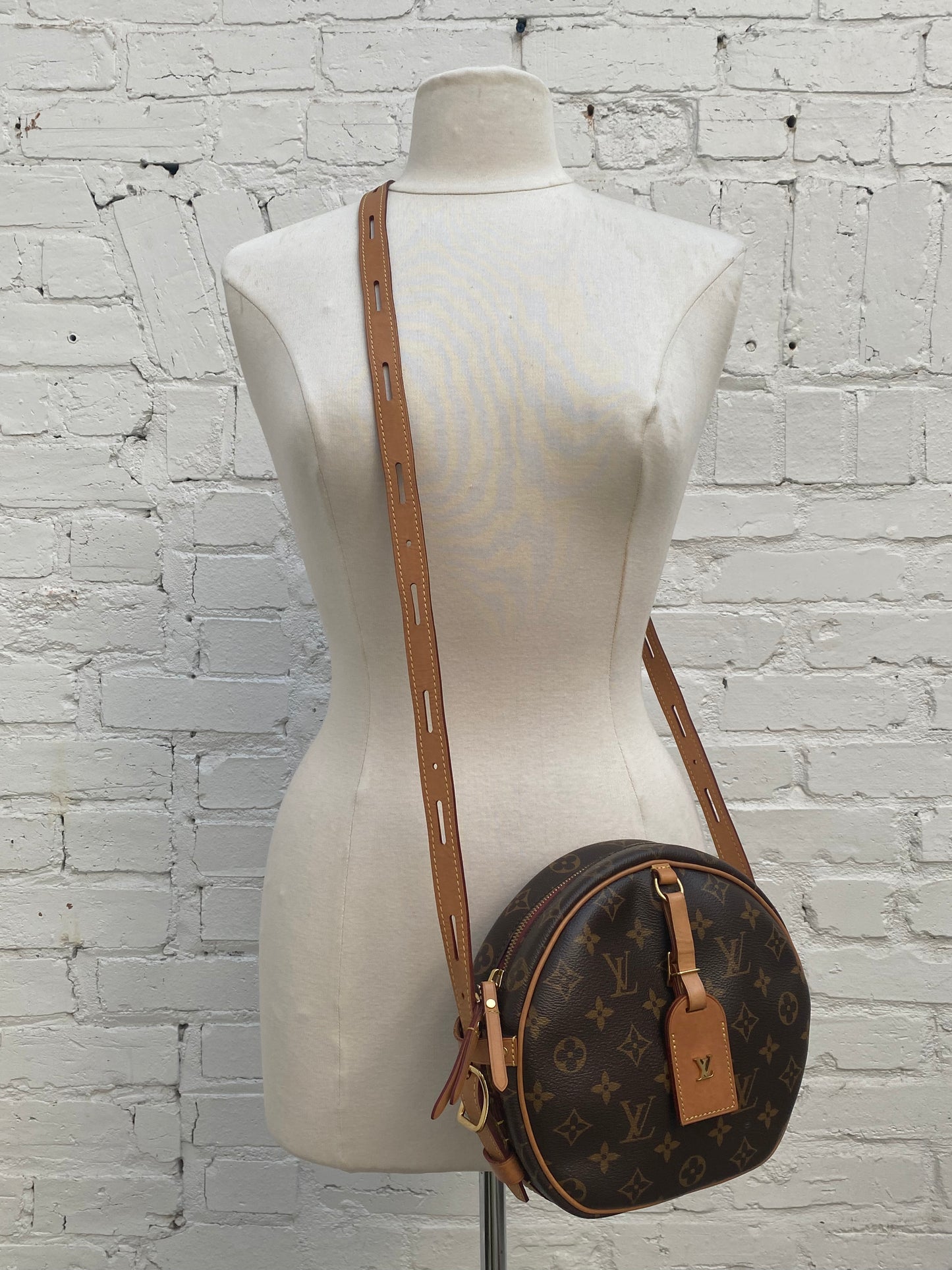 Louis Vuitton Monogram Canvas Boite Chapeau Souple Bag GHW