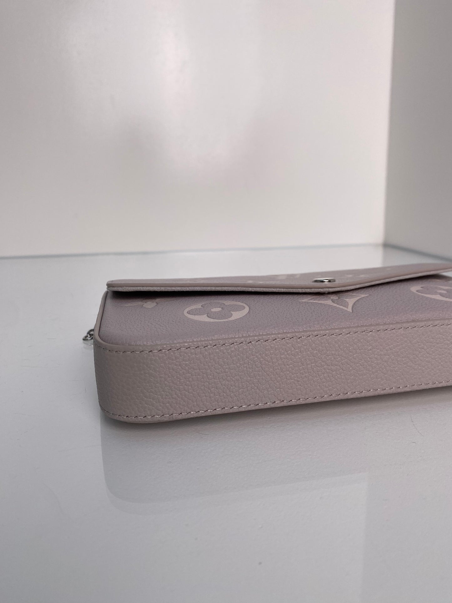 Louis Vuitton Grey Empreinte Pochette Félicie Bag SHW