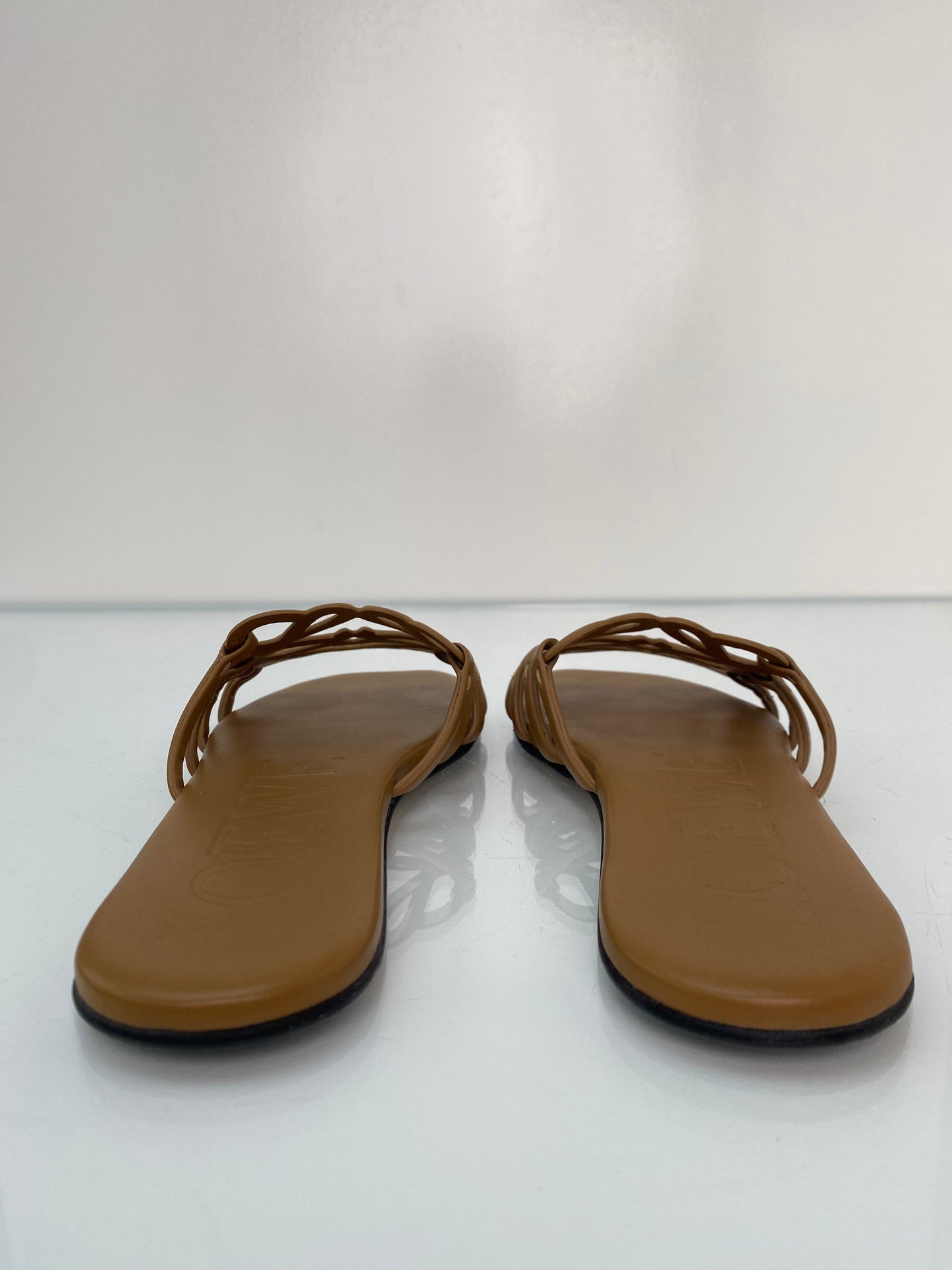 Loewe Brown Anagram Slides, 37
