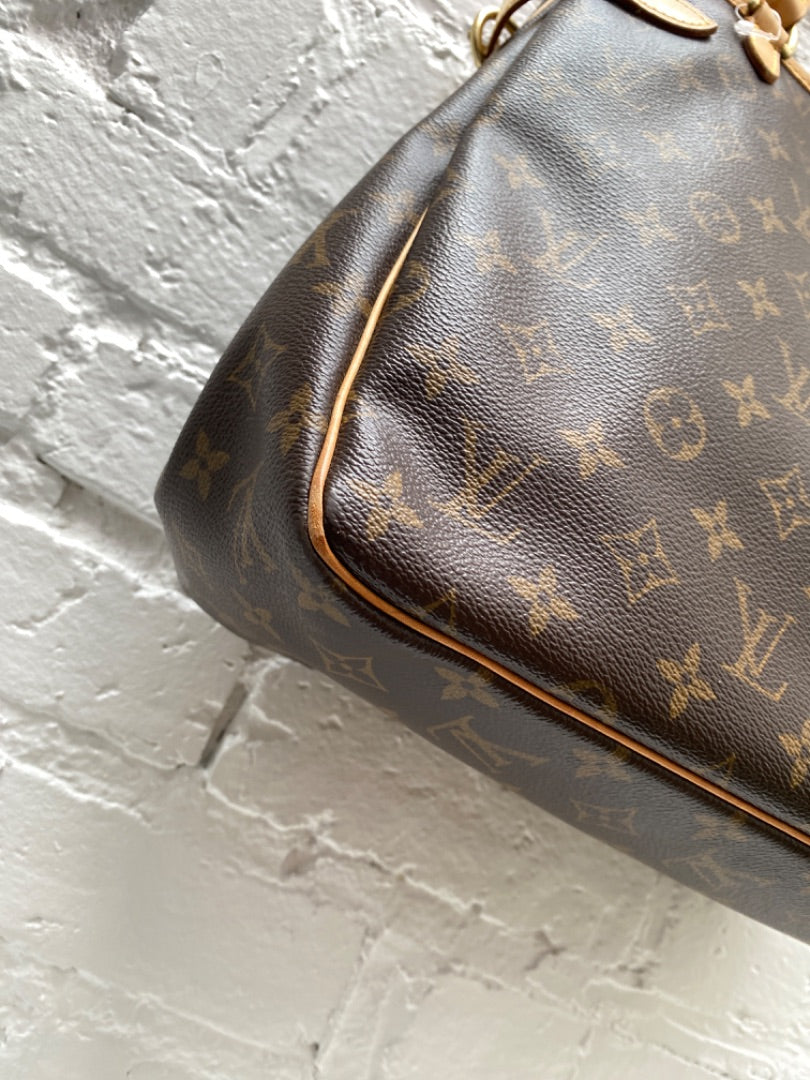Louis Vuitton Batignolles Vertical Monogram Bag