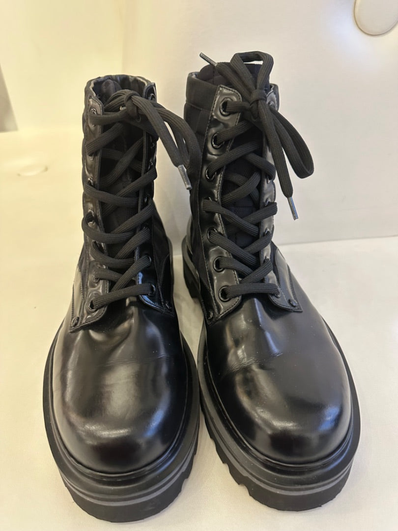 Louis Vuitton Ranger Ankle Boot Mens 8.5/ Womens 11