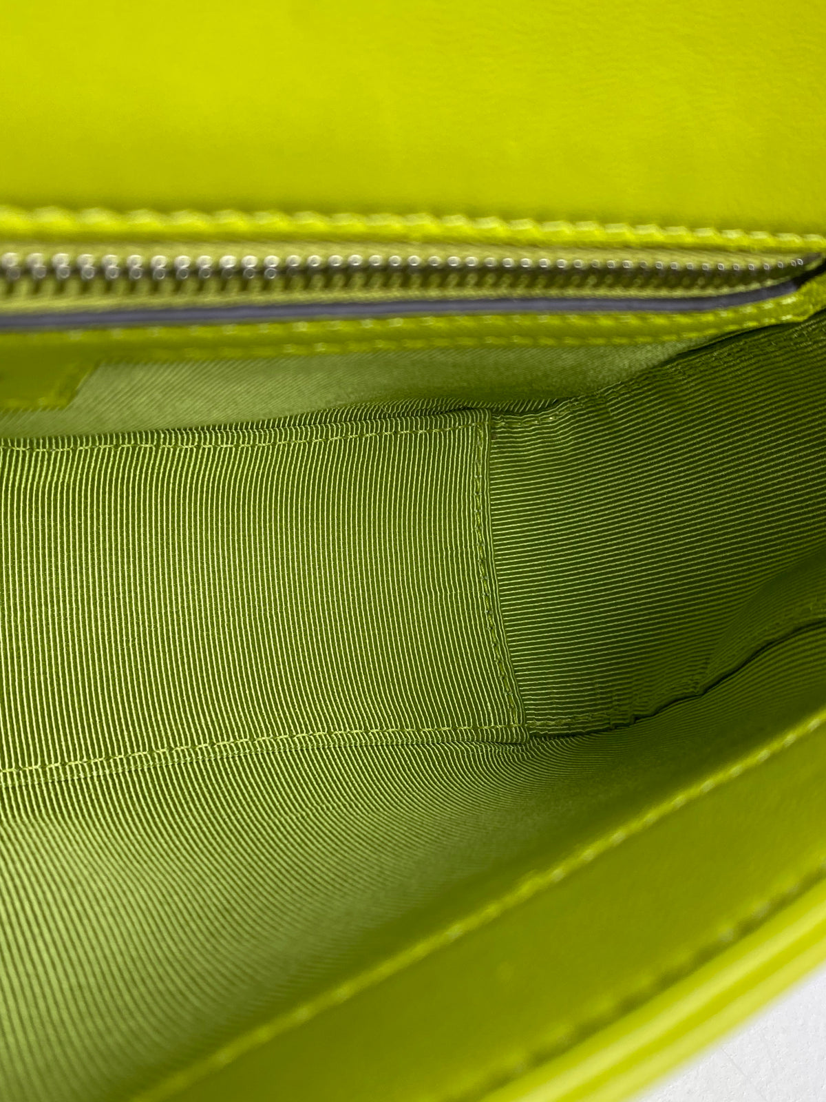 Gucci Marmont Lime Green Shoulder Bag PHW