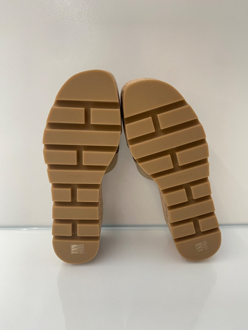 Hermes Eze 30 Beige Suede Platform Sandals, 10.5