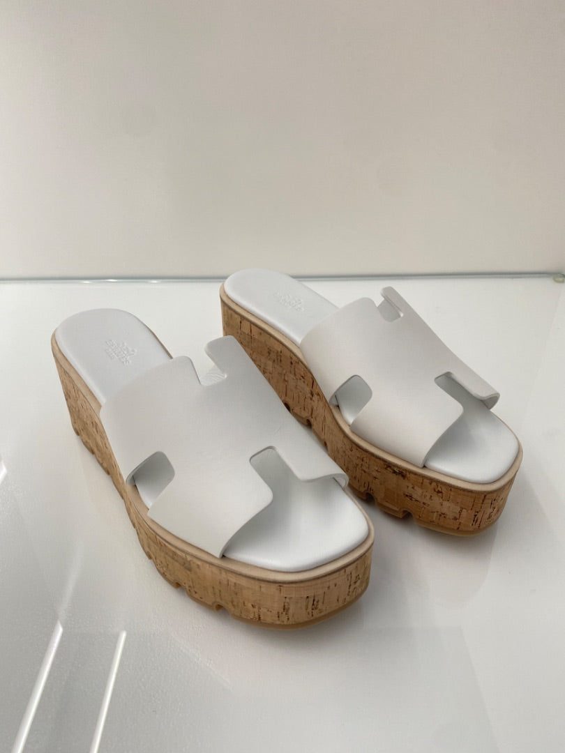 Hermes Eze 30 White Leather Platform Sandals, 10.5