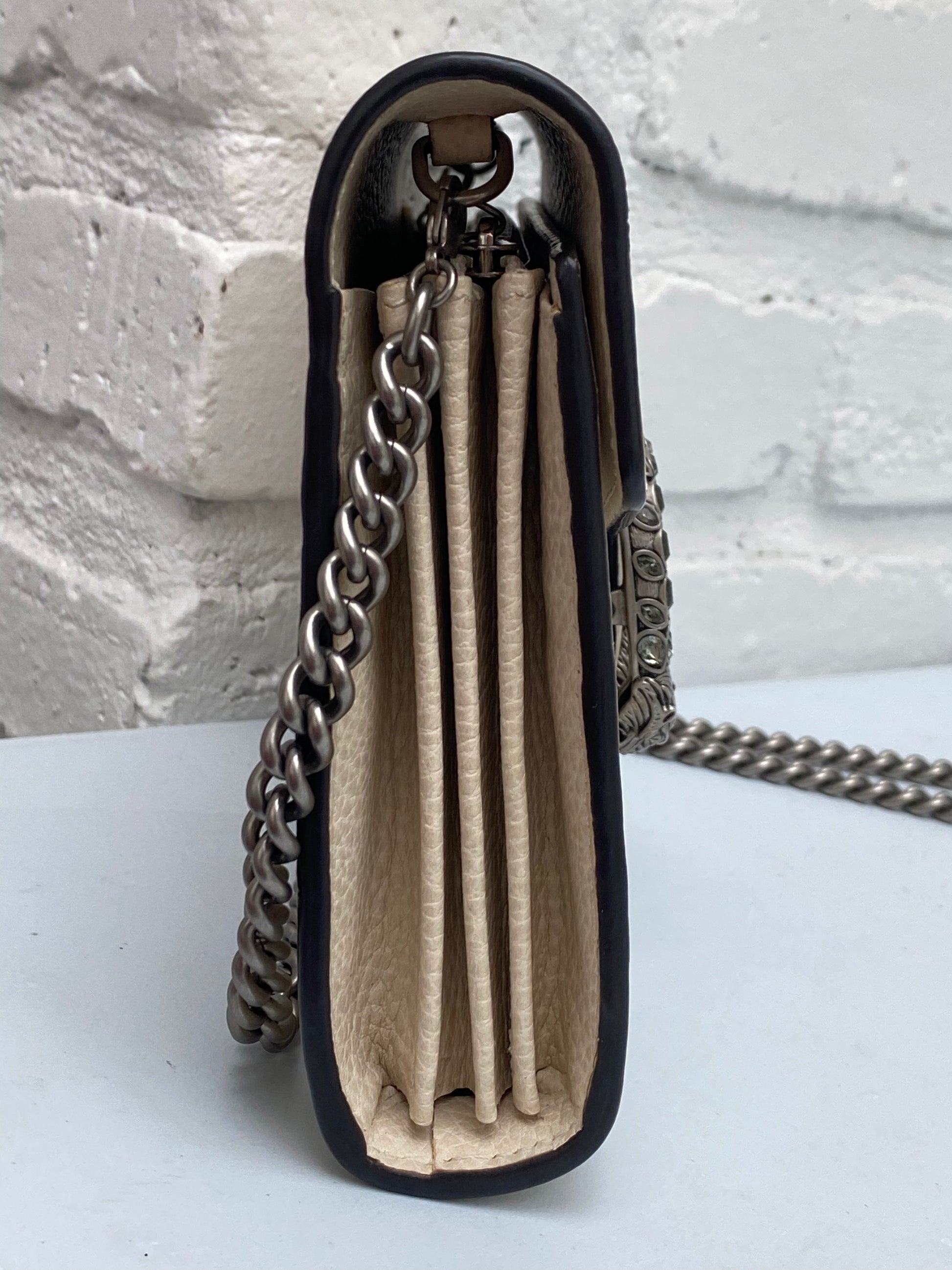 Gucci White Leather Dionysus WOC Edwards Worm Farm