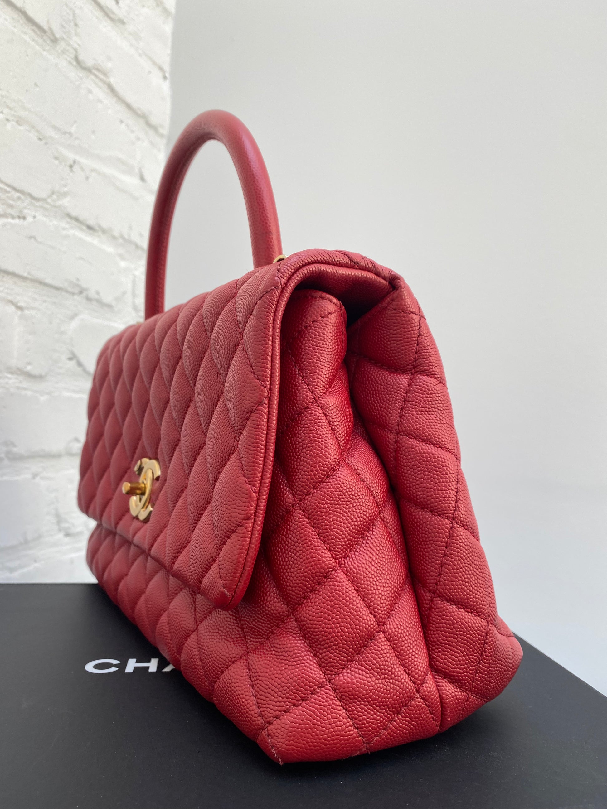 Chanel coco handle red online